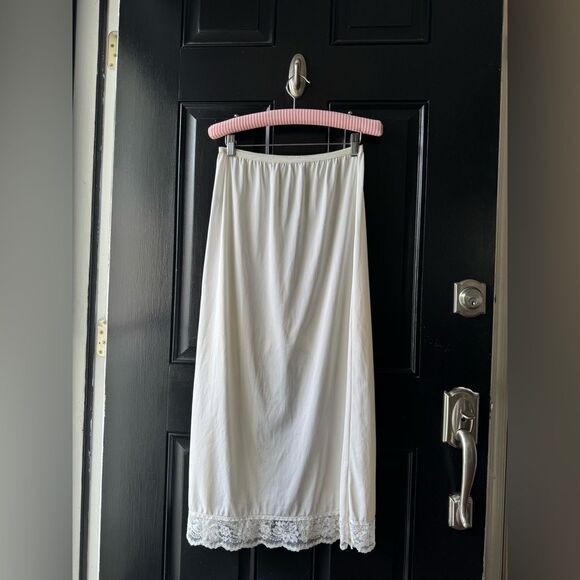 VTG Opalaire Cream Lace Long Half Slip Size L - Picture 7 of 10